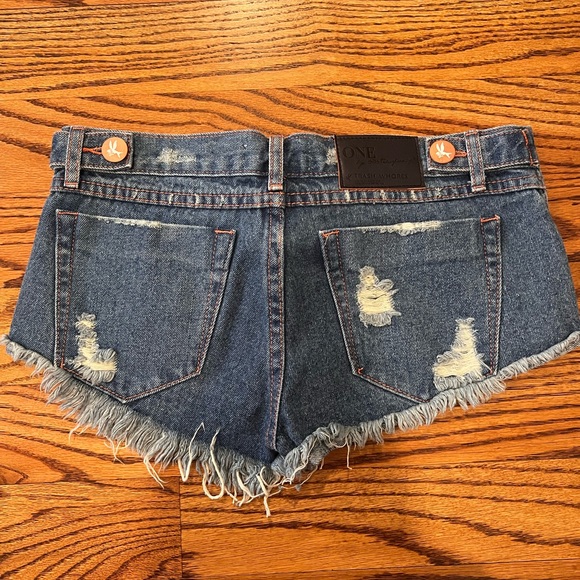 One Teaspoon Denim Cutoff Shorts - Picture 1 of 5